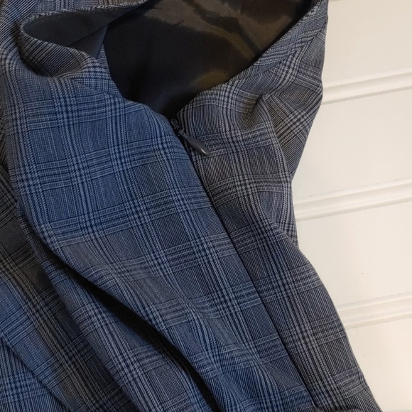 Banana Republic plaid dress - Picture 8 of 8